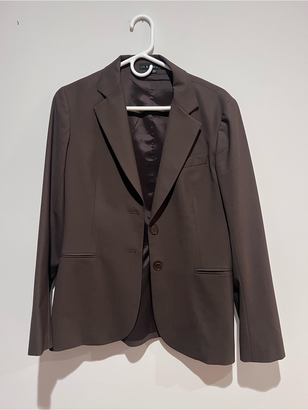 Theory Women’s Brown Classic Two-Button Blazer